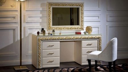 Dressing tables for the bedroom