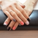 How to make a manicure shellac yourself?