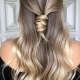 Highlighting long blond hair