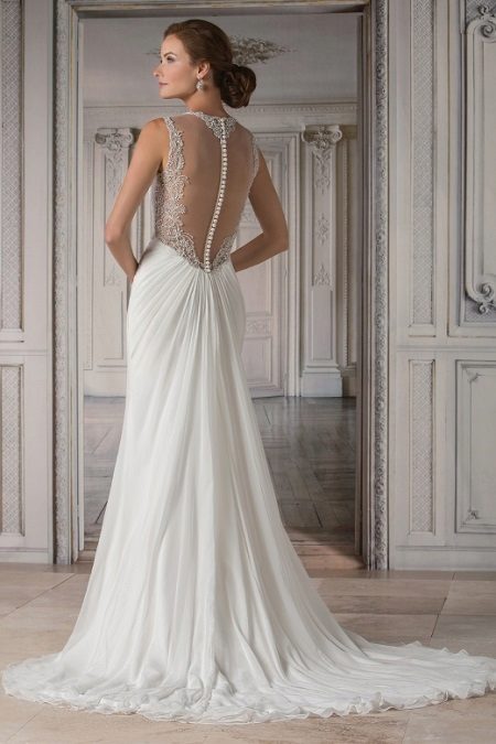 Wedding dress with mesh