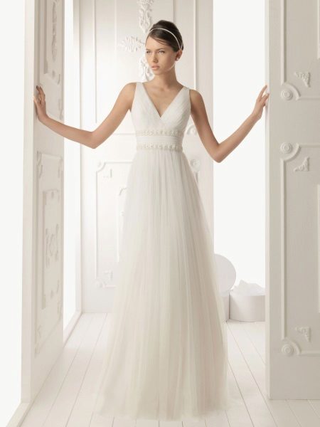 Simple style wedding dress