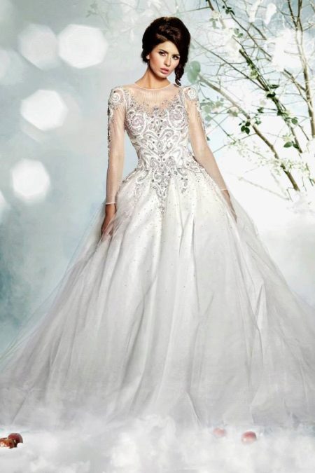 Wedding dress magnificent