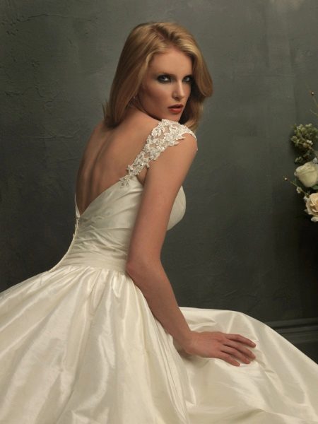 Wedding dress with wide straps