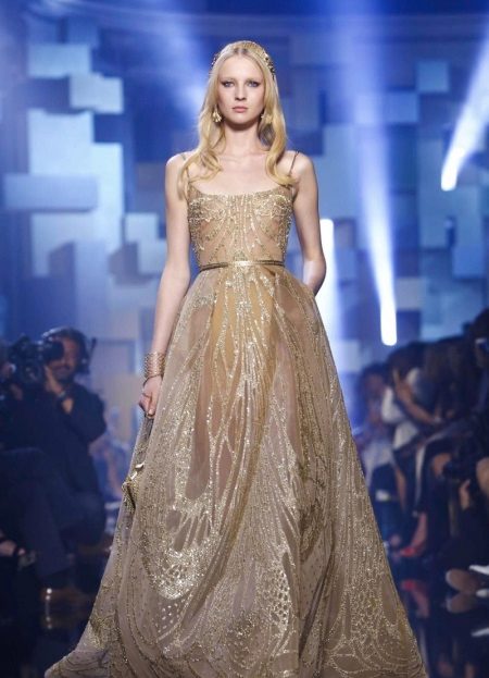 Elie Saab bézs ruha