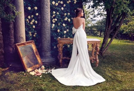 Straight wedding dress with train