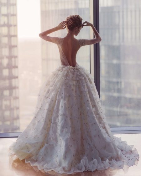 Magnificent wedding dress with an open back