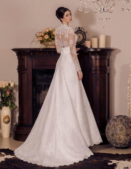 Wedding dress with lace back by Victoria Karandasheva