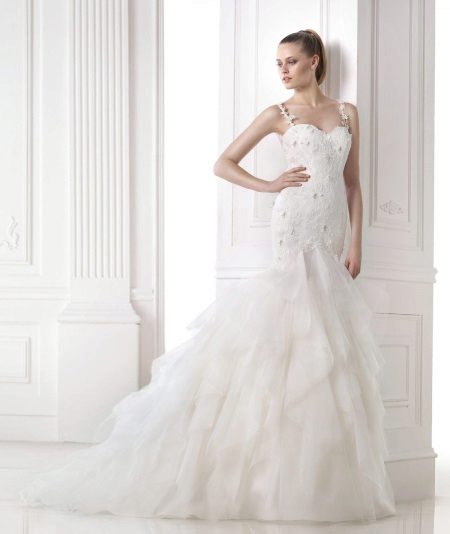 Wedding dress from the DREAMS collection from Pronovias with a multi-layered skirt