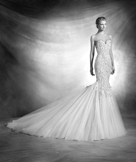 Wedding dress mermaid lace from Pronovias