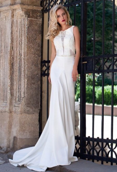 Wedding dress direct from Oksana Mucha