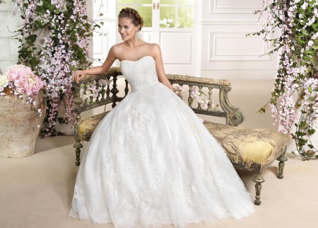 Wedding Dress by Fara Sposa