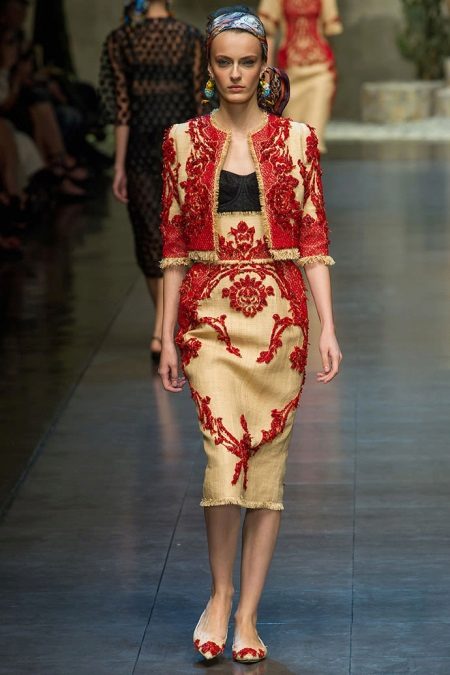 Yellow dress with red baroque embroidery