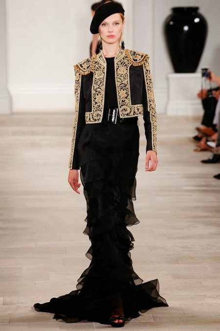 Dress with a baroque jacket