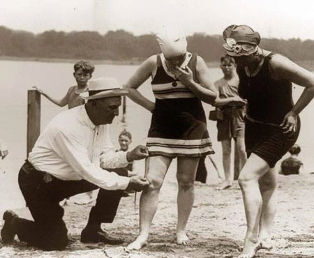 Bathing dresses of the 30s