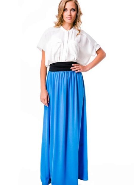 Long skirt with elastic waistband